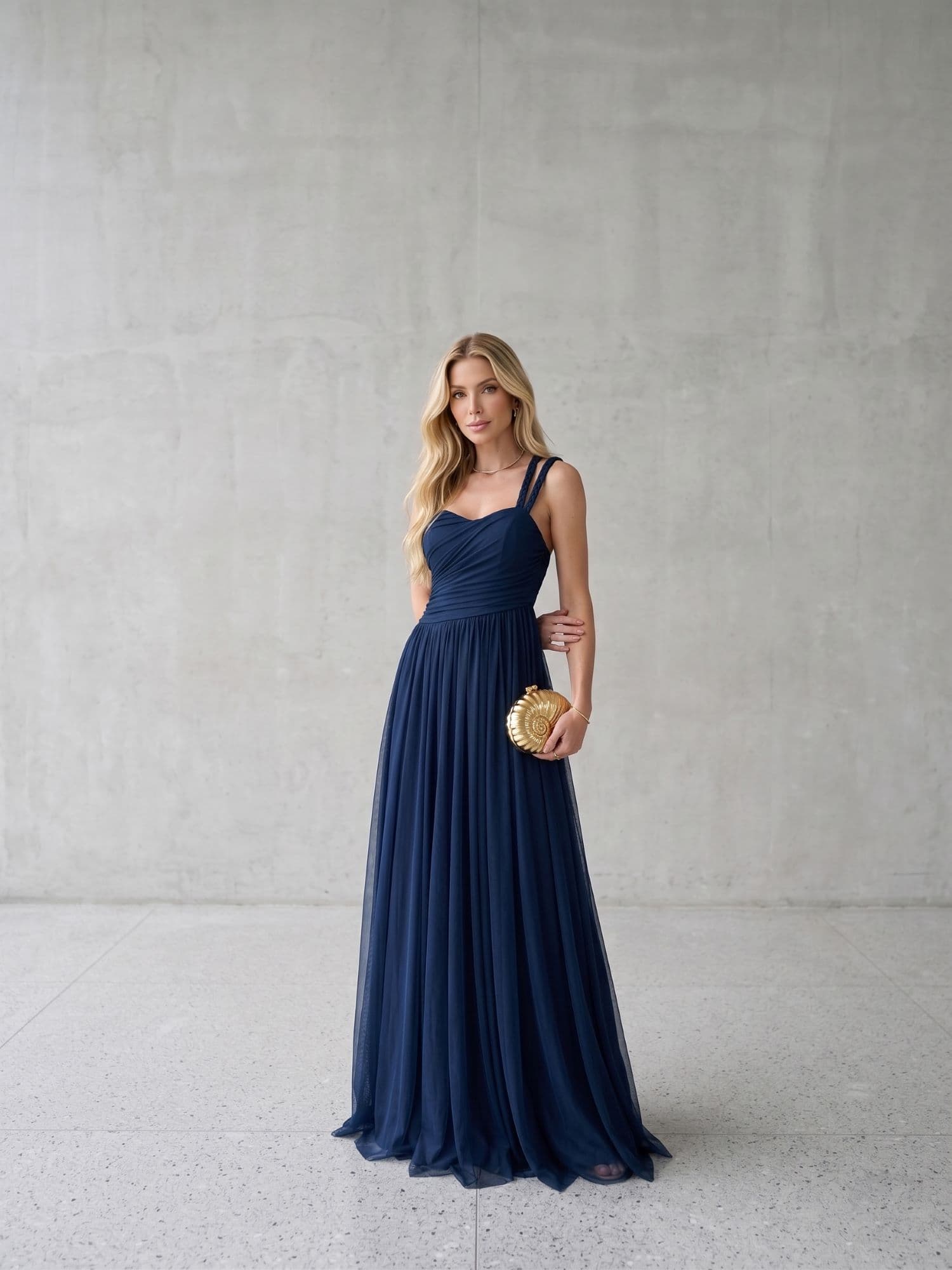 Vestido Evelyn longo em tule DeBella Modas